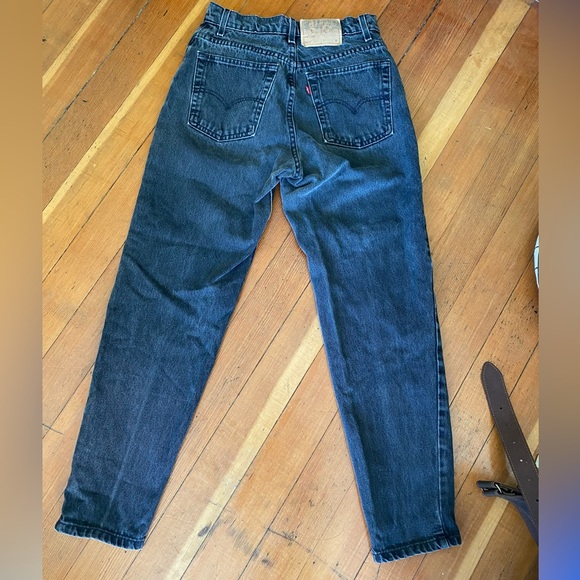 Vintage Levi Jeans - Picture 2 of 4